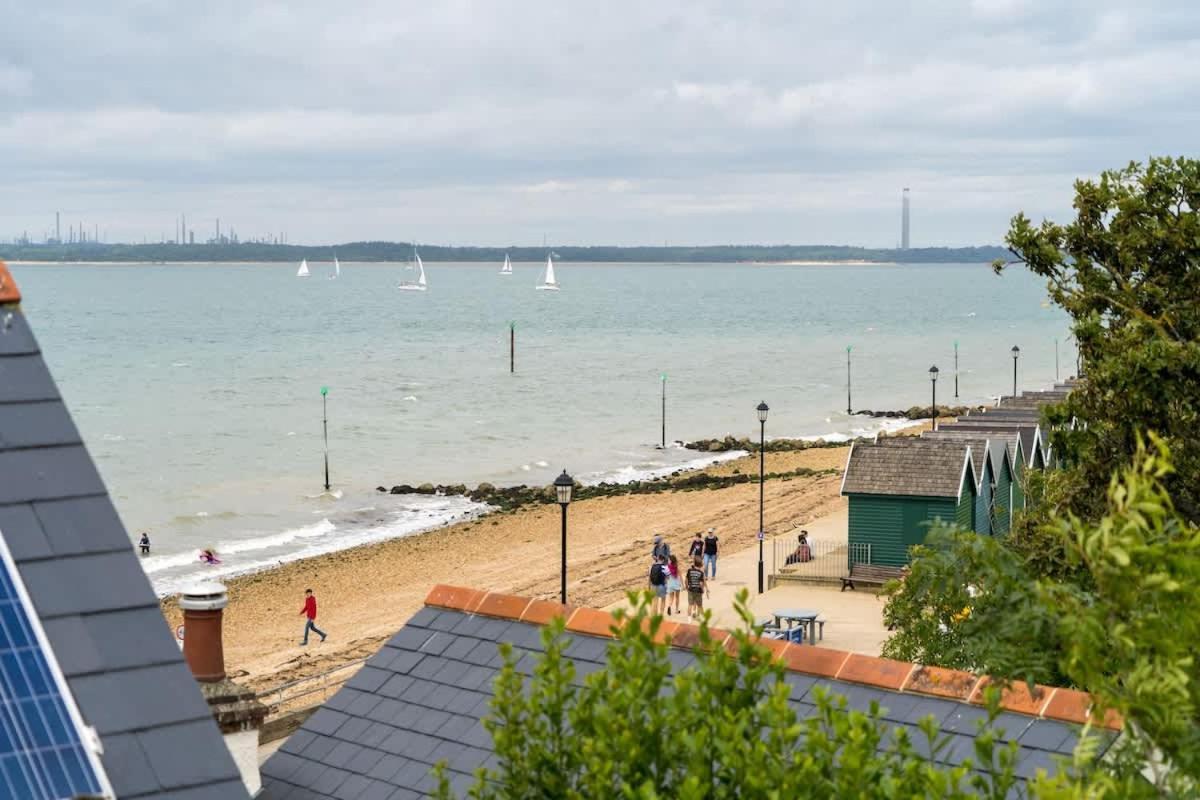 Rotherwood, Gurnard Seafront Εξωτερικό φωτογραφία